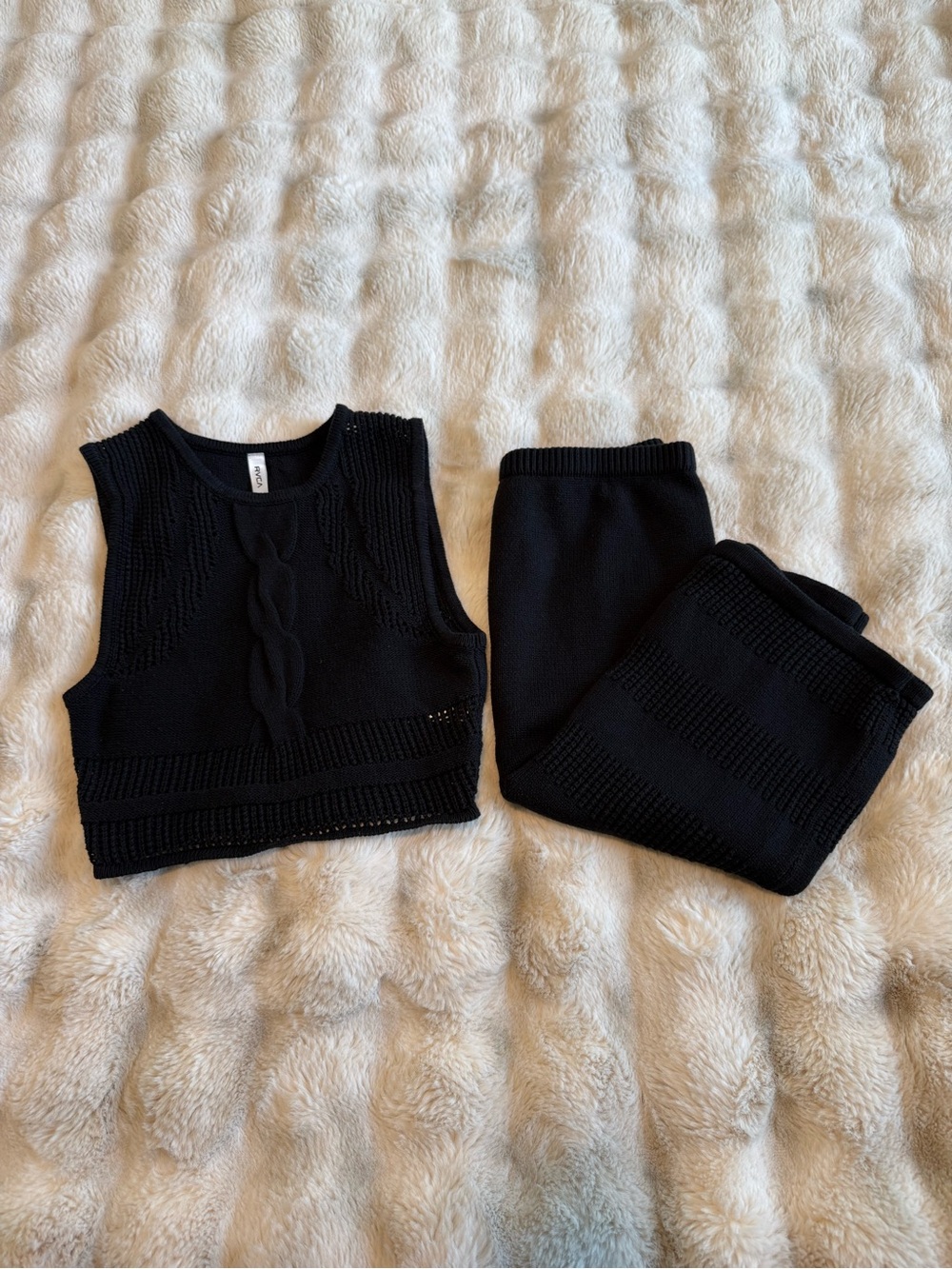 RVCA Black Knit Sweater Tank Top & Pencil Skirt, Size S/M